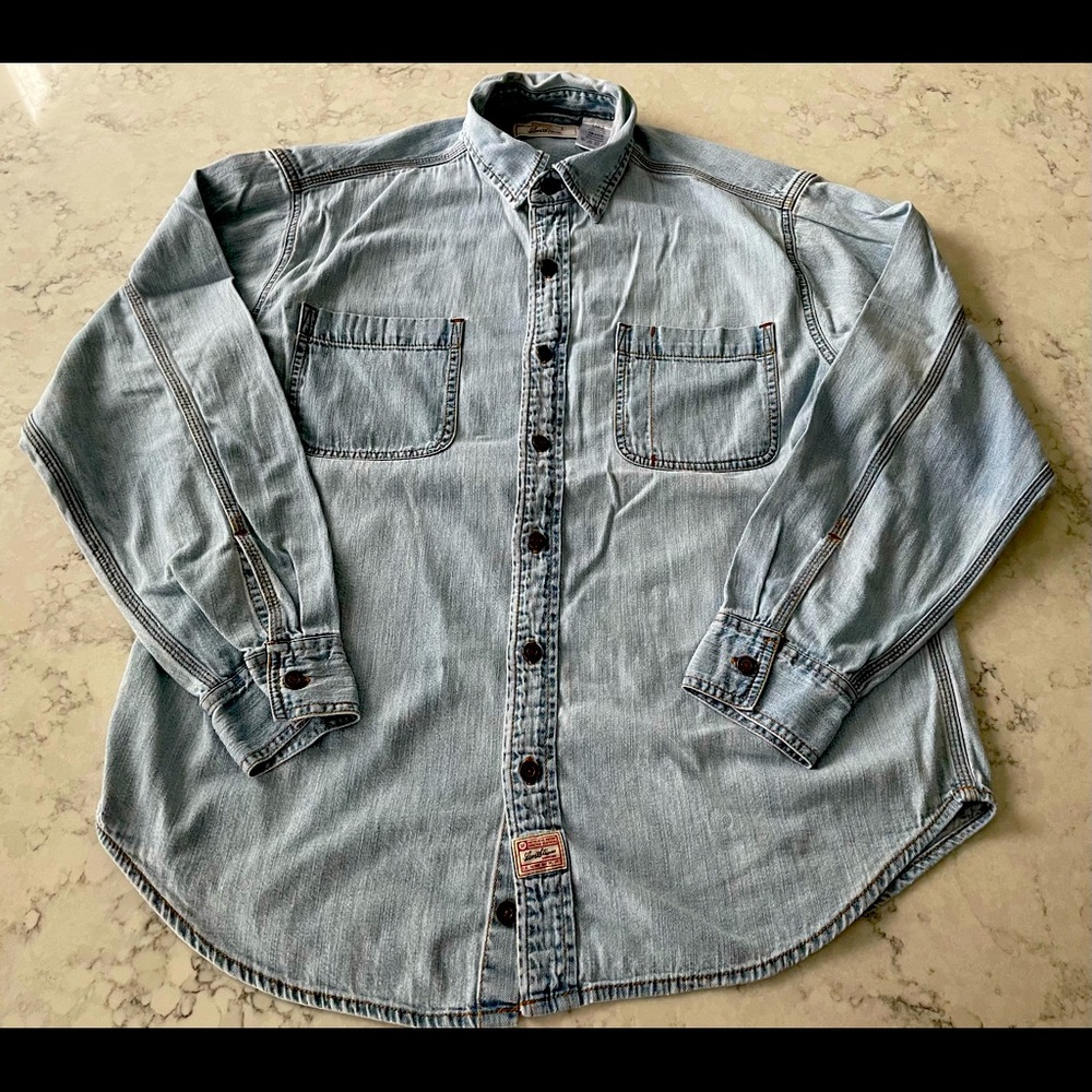 Levi’s Signature Work Shirt